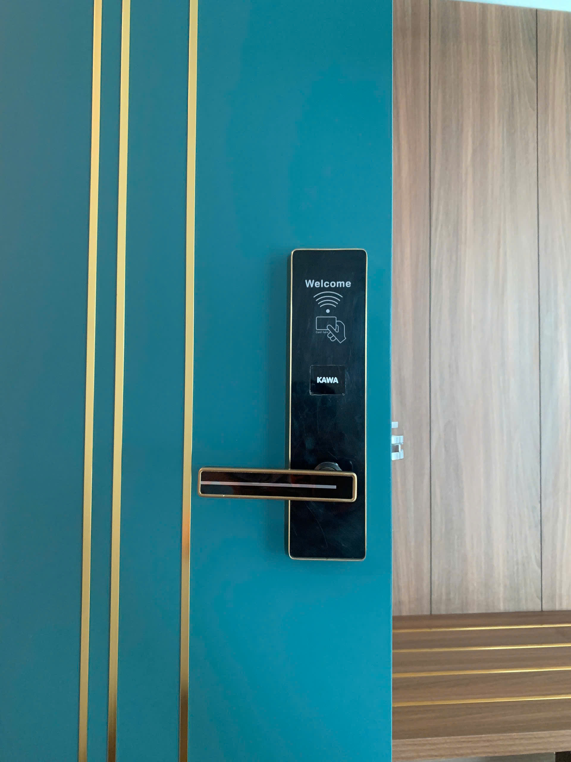 khóa cửa khách sạn KS510 viền vàng